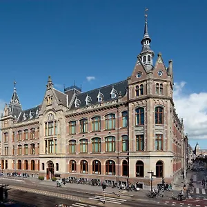 Hotel Conservatorium *****