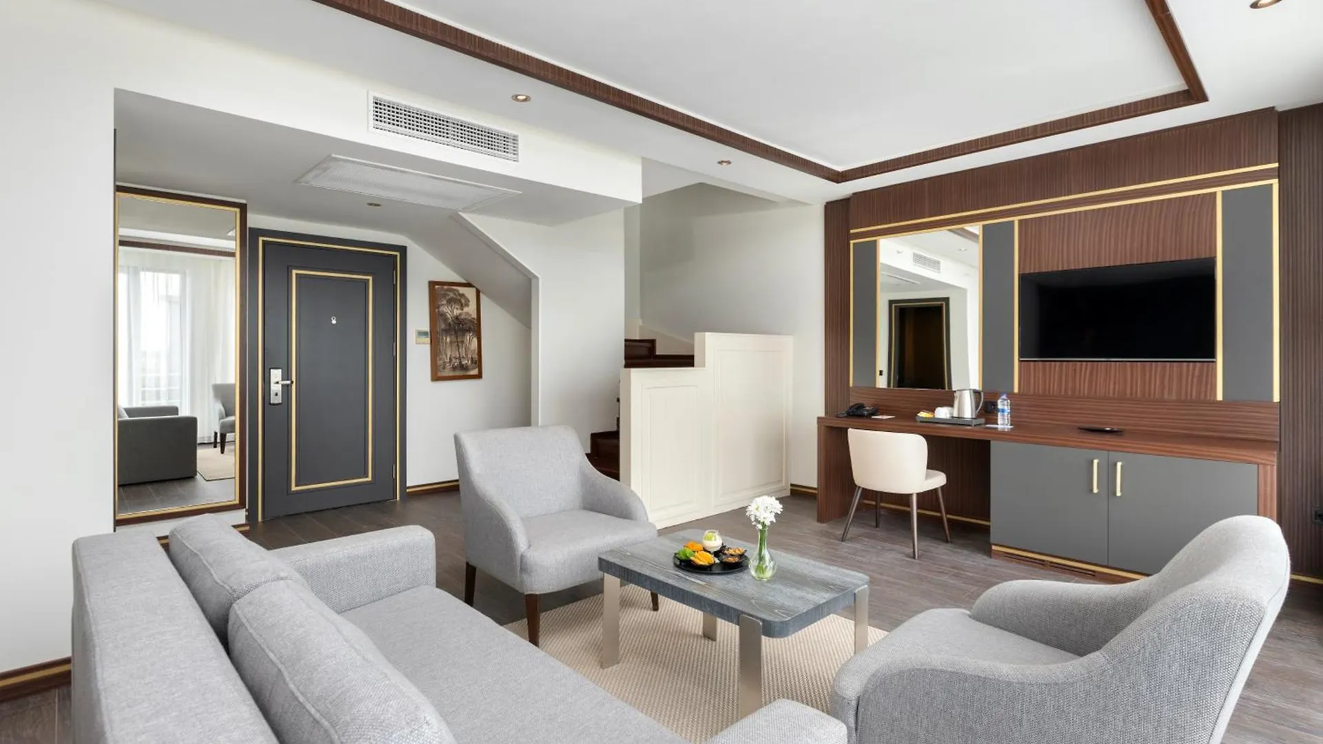 Miracle Istanbul Asia Airport Hotel & Spa Turecko